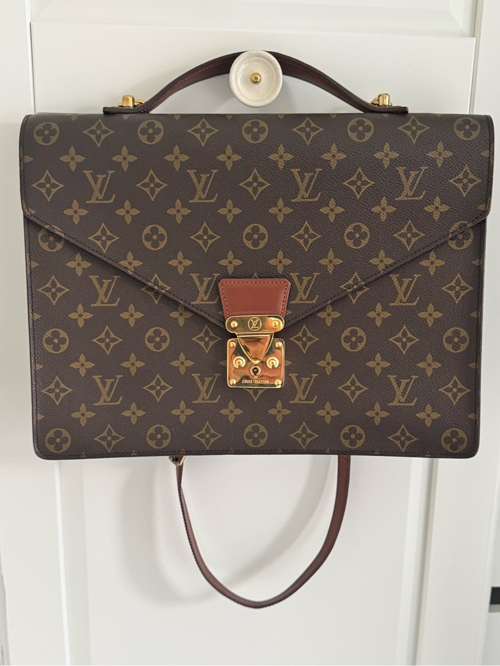 Louis Vuitton Conseillier Bag